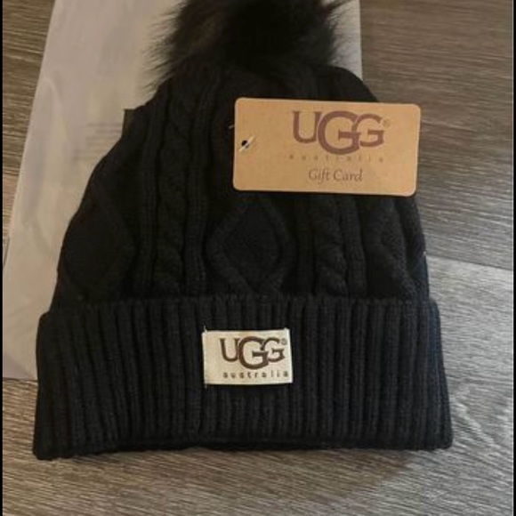 Ugg winter hats bundle of 3 colors - Picture 9 of 9